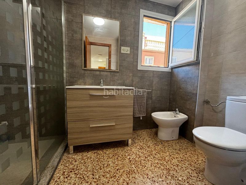 Foto b8232a3a-8282-49b7-b82f-f01e312c3504. Apartament amb aparcament a Chilches