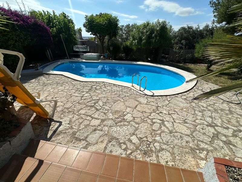 Foto 03049a10-8475-48b7-a214-41876b8ef4da. Xalet amb calefacció aparcament a Alcora (l´)