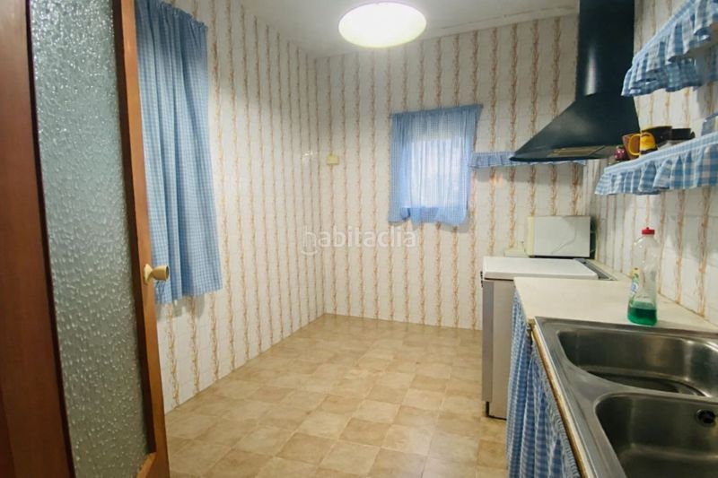 Foto 30bf4b4d-7cdb-4543-a5bf-7c1848b0d9b8. Xalet amb aparcament a Alcora (l´)