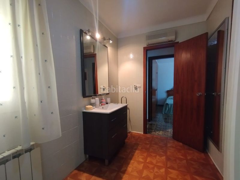 Foto 4ad3788a-212b-46fa-bf3d-a916660b9d2a. Casa amb aparcament a Casco Urbano Vinaròs