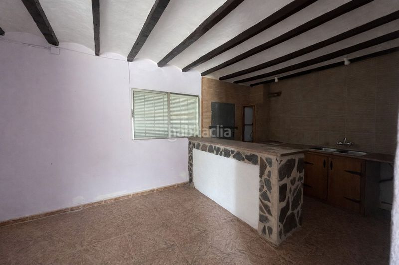 Foto 3ae66df4-01e4-4a3b-82ae-b527a231455f. Casa adossada a Alcora (l´)