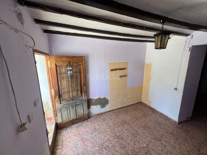 Foto dc13970e-5d2f-47c4-be16-4ecd44c000f8. Casa adossada a Alcora (l´)