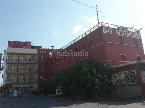 Foto e61311e9-577b-4d78-8163-7bef8f6fba54. Edifici a Torreblanca