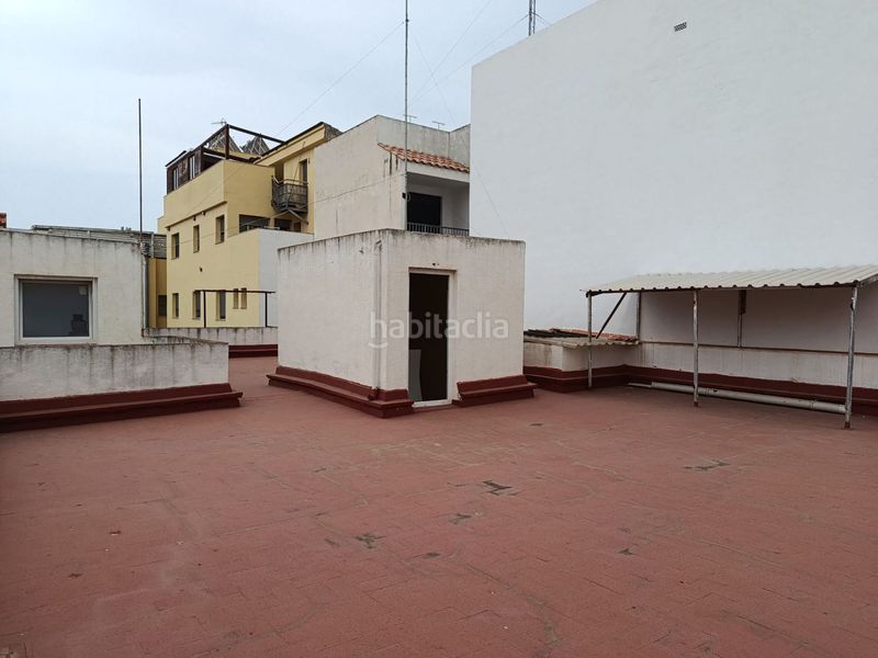 Foto 5f4f0f00-0cec-4d63-b5c1-3a4552025e7f. Casa amb aparcament a Papa Luna - Platja del Gurugú Benicarló