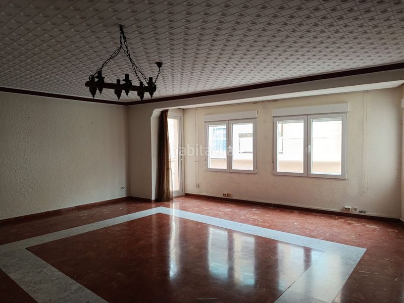 Foto aa1b9761-949b-42aa-b42d-6461d71c172a. Casa amb aparcament a Papa Luna - Platja del Gurugú Benicarló