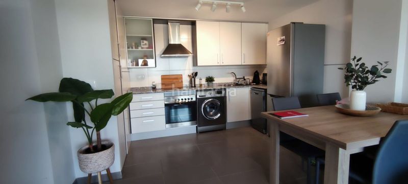 Foto 02467cbf-6847-4cb6-8636-5436e7d3eb50. Rent apartment with heating parking pool in Moncófar Playa Moncofa