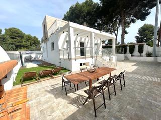 Xalet  Urbanizacion serra. Villa de lujo de reciente construccion