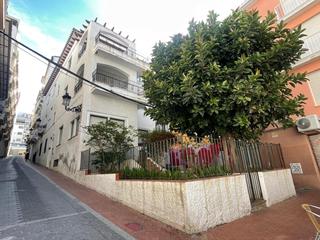 Edifici  Calle metge don cosme bayona. Edificio en venta en segunda linea de playa de levante  casco an