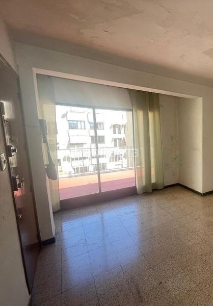 Foto ad1cca6c-00ac-4038-8712-ac42d98d7b16. Ático ocasion atico en el centro con muchas posibilidades en Benidorm