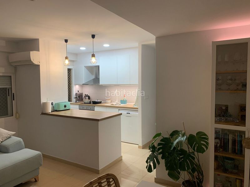 Foto a6475292-055c-481e-ae24-540fca16d66b. Apartament amb calefacció aparcament a Playa Poniente Benidorm