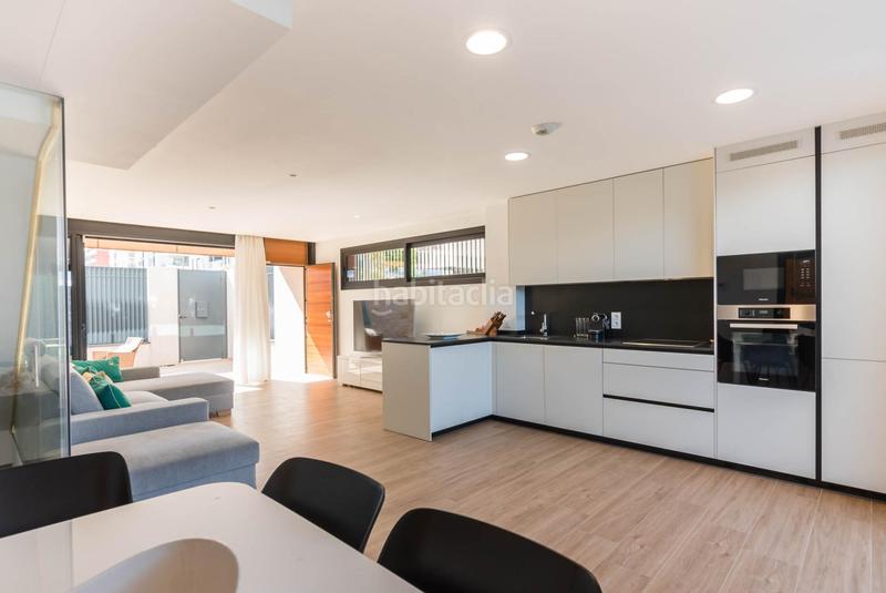 Foto 3f843832-b50f-4746-801c-e609eb986c8d. Duplex avec chauffage parking dans Juan Carlos I Murcia