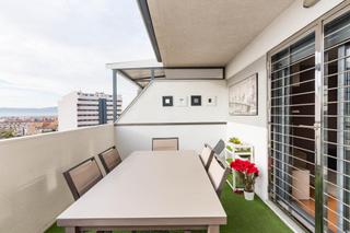Attico en El Puntal. Buscas un semiatico con vistas y en planta?