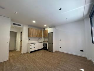 Apartament a El Carmen. Tienes dudas? leeme y te las despejaré
