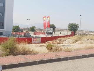 Terreny residencial a Los Vientos - Casa Ros. Estás buscando el lugar perfecto para construir tu hogar?