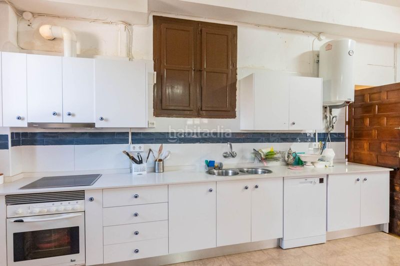 Foto ae68f3aa-a971-4b54-9925-35ea76622377. Casa amb aparcament piscina a Abarán