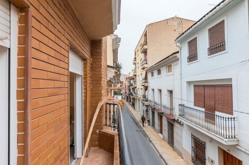 Foto 8ea35b52-c49a-4e3e-8554-6c825383bf76. Casa en el centro en Abarán