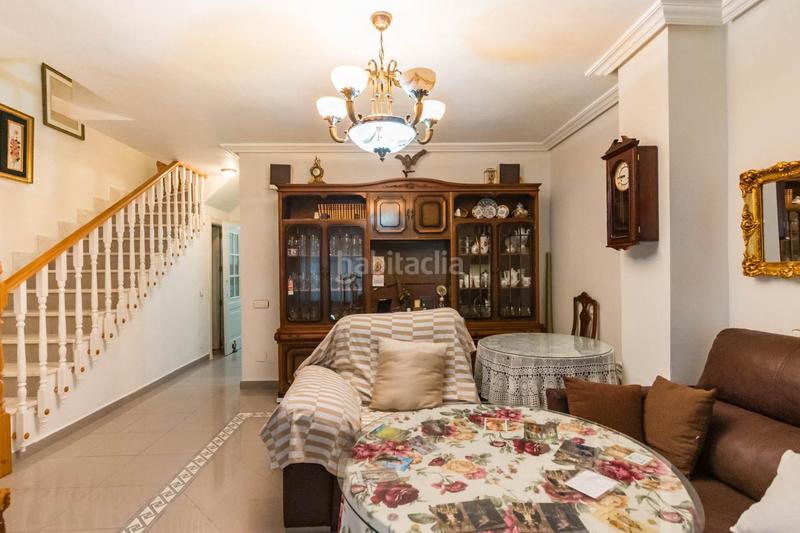 Foto f725127c-88fb-4320-8f96-cabe81be6ffc. Casa en el centro en Abarán