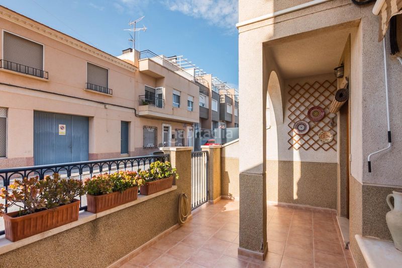 Foto bf93936c-ae8e-409c-885d-2de6ac60b62e. Casa adossada amb aparcament a Sangonera la Seca Murcia