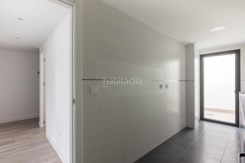 Foto e5c4e51c-0c1c-4a56-bcb7-d516f5e47d97. Pis amb aparcament a La Flota Murcia