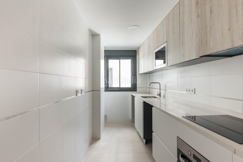 Foto 7b3c75d8-e0c5-480d-86cf-50cc6e0136f5. Pis amb aparcament a La Flota Murcia