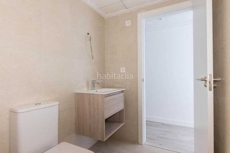 Foto fa0c3b71-107e-4d45-9b7e-481cb677ab1d. Pis amb aparcament a La Flota Murcia