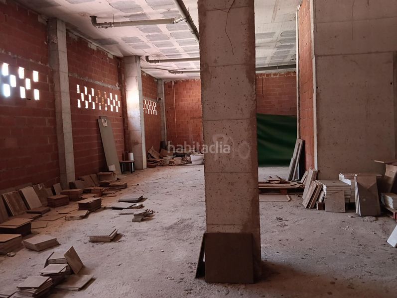 Foto a2bcd8d1-2ee2-4a83-9dc2-a525801b802d. Local comercial en avenida juan pablo ii 5 espacio corporativo de 300 m2 junto a hacienda, con máxima visibilidad y frente a parking público en Murcia