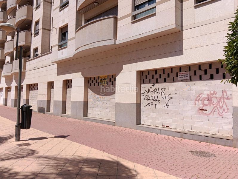 Foto fee2193f-4f76-4f64-914f-385dcfd5dd02. Local comercial en avenida juan pablo ii 5 espacio corporativo de 300 m2 junto a hacienda, con máxima visibilidad y frente a parking público en Murcia