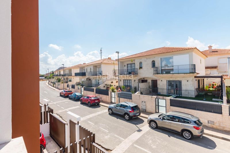 Foto 55840d78-1682-41cc-bc80-c884f5eeece5. Casa adosada en calle sierra de las moreras 12 a estrenar en montepinar 3 dormitorios, piscina privada y garaje en Murcia