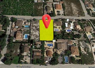 Terreny residencial  Calle almela costas. Terreno urbano para hacer un gran chalet