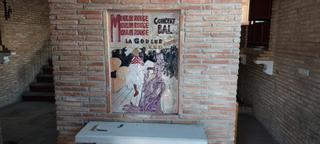 Local Comercial  Calle alquerias. Gran local comercial en cruce de el raal