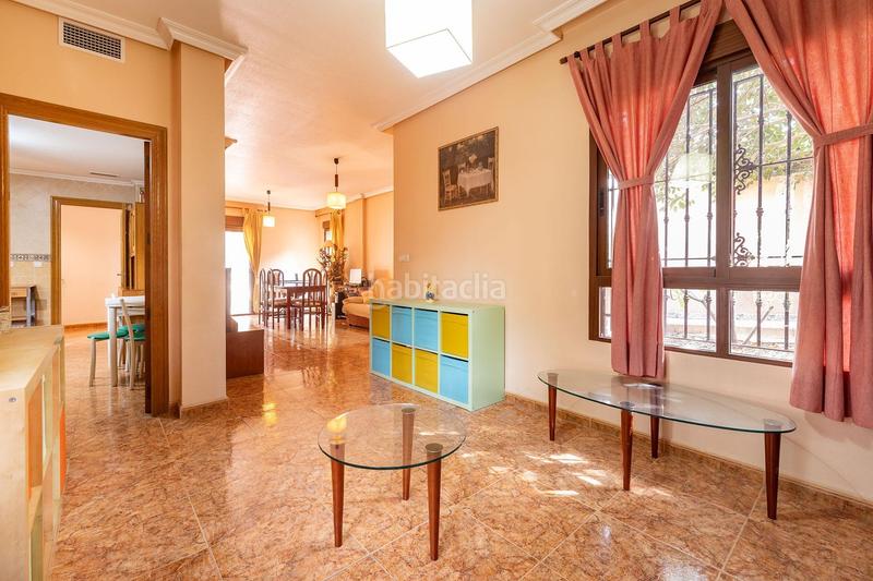 Foto 52c7f091-182a-4e10-8e15-55c2f630330f. Chalet  con amplio jardín en zona privilegiada en Murcia