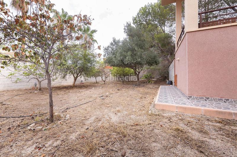 Foto 8334eb61-370e-4b5a-97d5-6ecd12dcba47. Chalet  con amplio jardín en zona privilegiada en Murcia