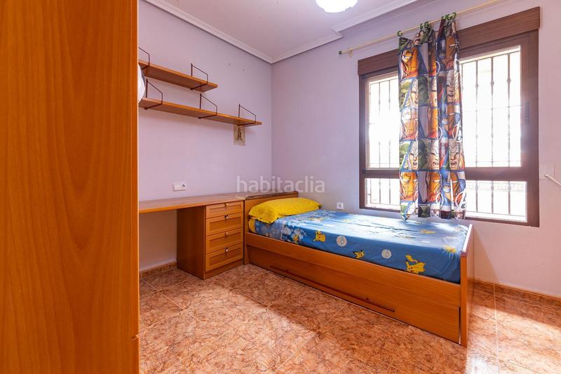 Foto bd619b88-02e6-42f2-88fb-3027d0ab1a83. Chalet  con amplio jardín en zona privilegiada en Murcia