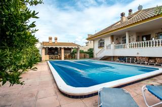 Xalet a Zarandona. Espectacular chalet en zarandona