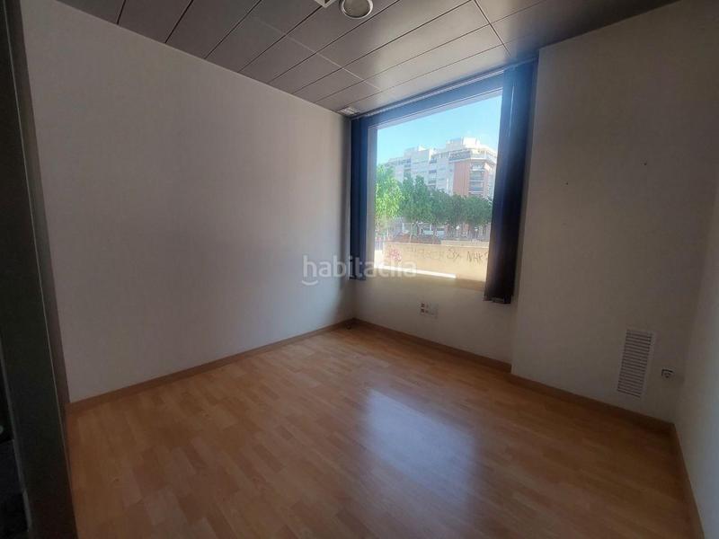 Foto 4668122a-e3c9-49aa-957f-fc2a02d61d4f. Location local commercial dans rio sena 17 dans Ronda Sur Murcia