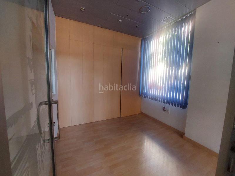 Foto 7f9c7afc-24b2-45d0-9fd3-c6ec8d697c9b. Location local commercial dans rio sena 17 dans Ronda Sur Murcia