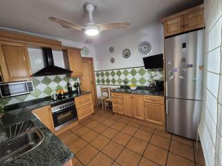 Etagenwohnung en Calle siria 10. Piso en archena equipado