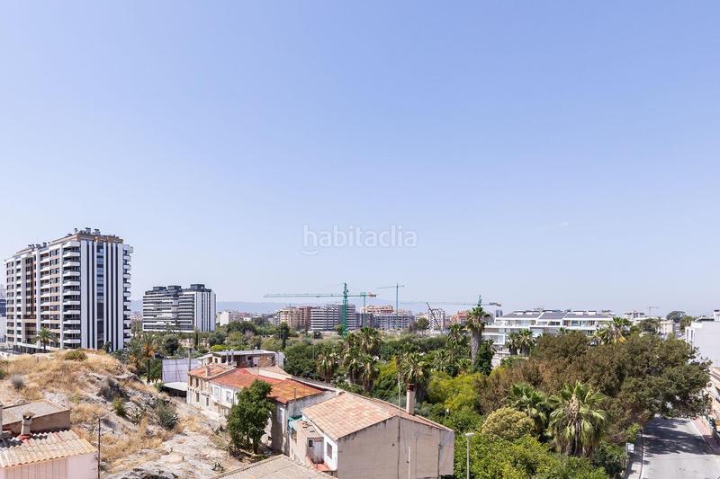 Foto b6ccdfe3-d20e-49a9-96c8-461f4abba49d. Àtic amb calefacció aparcament a Juan Carlos I Murcia