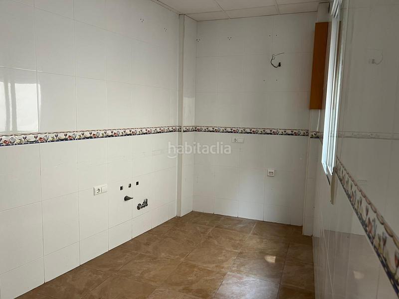 Foto 1d3795b7-58c6-42da-aa6a-efc48d7ab8f5. Duplex with parking in Abanilla