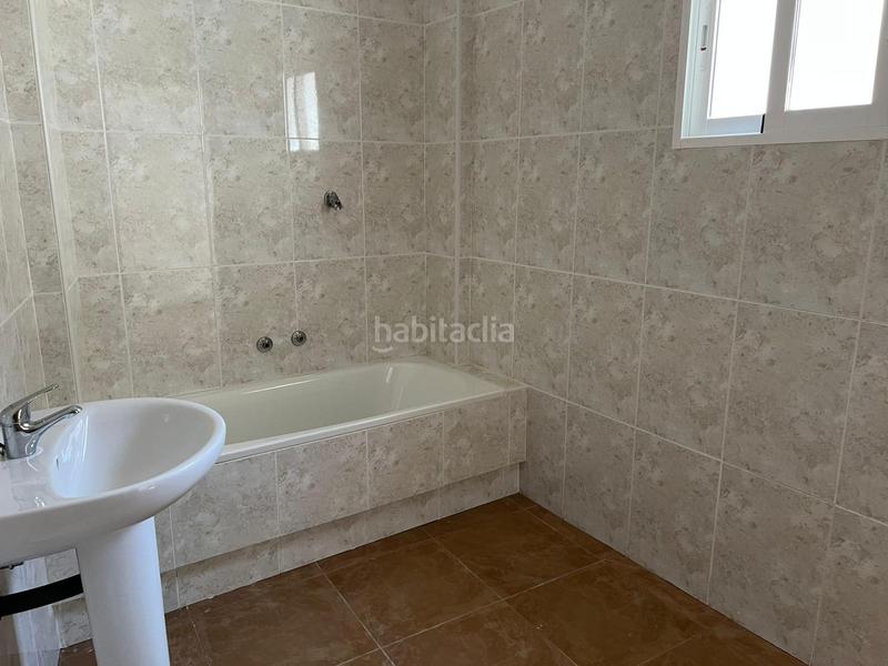 Foto f3d672aa-76ef-4cc9-8963-cf210def43d3. Duplex with parking in Abanilla