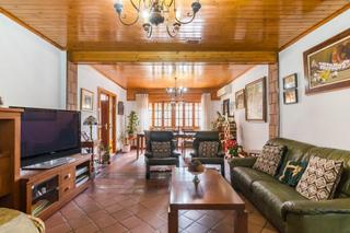 Casa  Calle torre morenos. Espectacular vivienda rodeada de naturaleza y a tan solo 10 minu