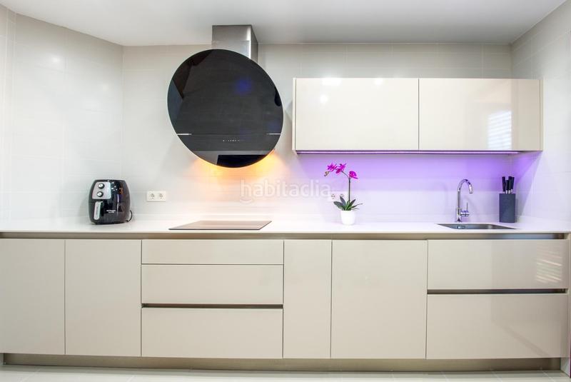 Foto 91006fc7-bf45-41c4-8937-a9d01a7abdf1. Pis a plaza de europa 3 a Centro Molina de Segura