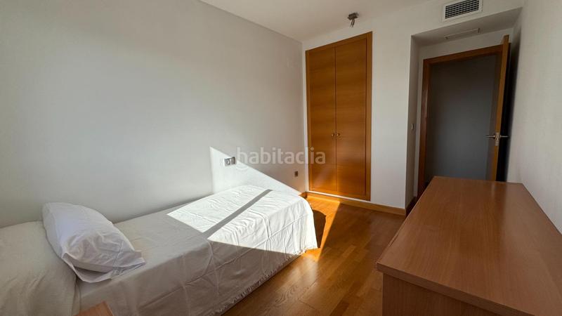 Foto e1a19478-a8ae-429d-971f-512c7e568e7a. Rent flat with parking in Juan de Borbón Murcia