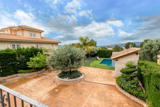 Xalet  Sur. Infinitas posibilidades en una vivienda exclusiva