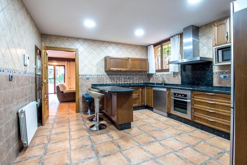 Foto a477d7e5-7a3e-4cbf-af43-5e046a126660. Xalet amb calefacció aparcament piscina a La Alcayna Molina de Segura