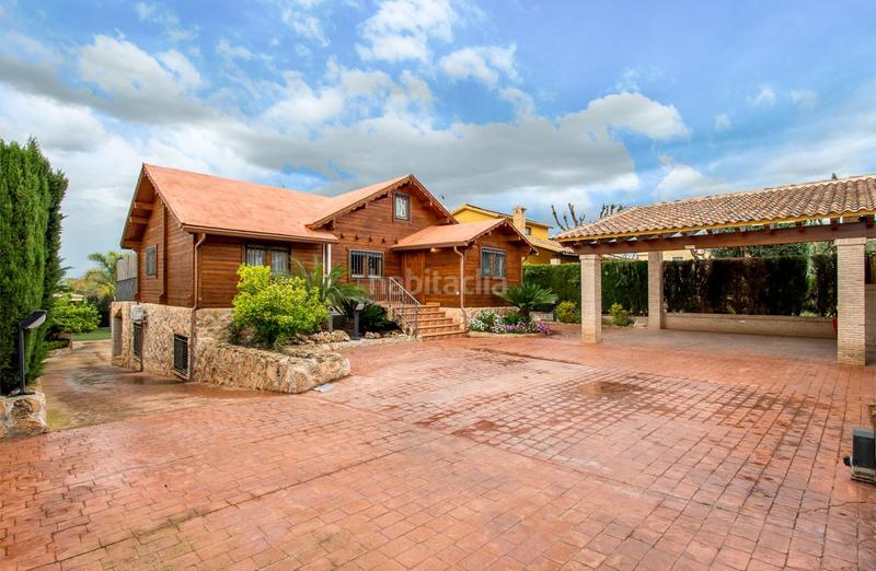 Foto b7ba5ad8-e9e3-4739-b145-3aa154cf3867. Xalet amb calefacció aparcament piscina a La Alcayna Molina de Segura