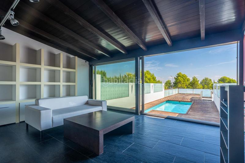 Foto 2d10d0bf-64c0-45d4-bf7c-2e4f61525943. Dúplex amb calefacció aparcament piscina a Olimar-Carambolo-Atalaya de Levante Chiva