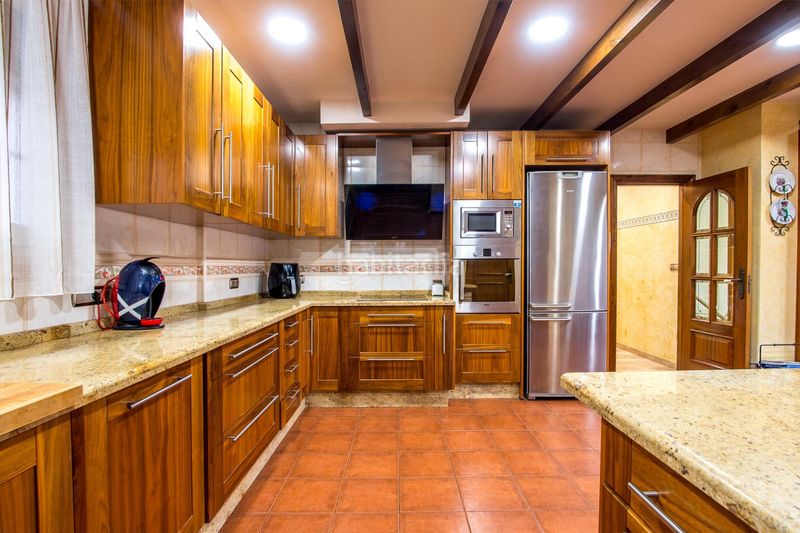 Foto 336dbb97-0e3f-4ccc-9e53-51bfcb46cac8. Xalet amb aparcament a Santo Angel Murcia