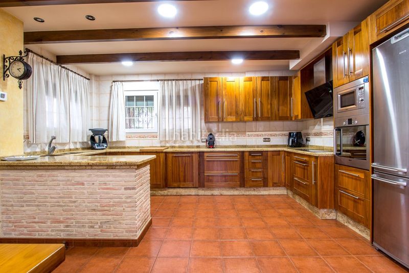 Foto 818d260e-fc48-4e97-82b0-02ea35283a3d. Xalet amb aparcament a Santo Angel Murcia