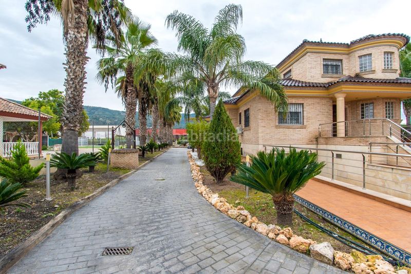 Foto bf980d12-06aa-465c-8d23-839e1f2258a2. Xalet amb aparcament a Santo Angel Murcia